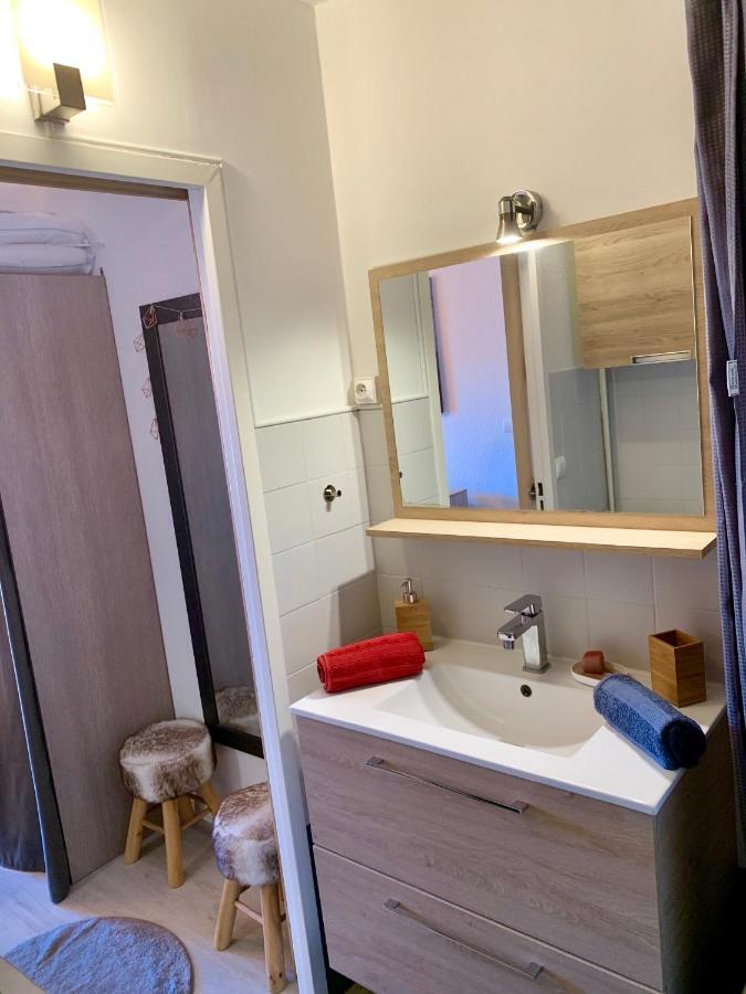 Cocoon Vue Mer ☆ En Face Du Port De Golfe-Juan ☆ Exterior photo
